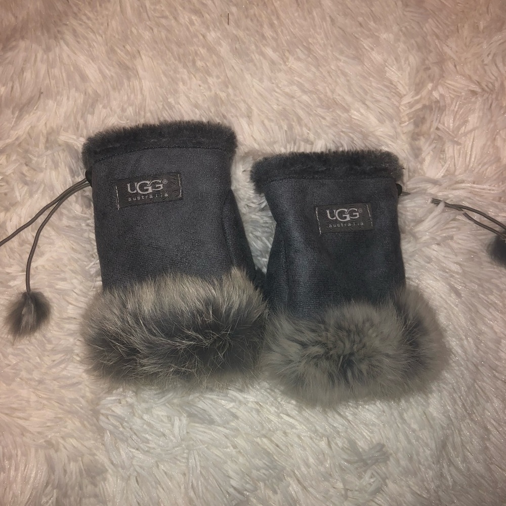 UGG Fingerless Gloves